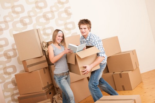 Business relocation packing and unpacking services in Finchley