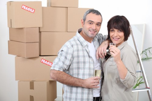 Secure and careful loading of furniture for a safe move